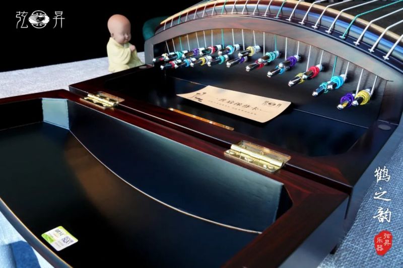 弦昇精选黄酸枝系列古筝（新款）-鹤之韵