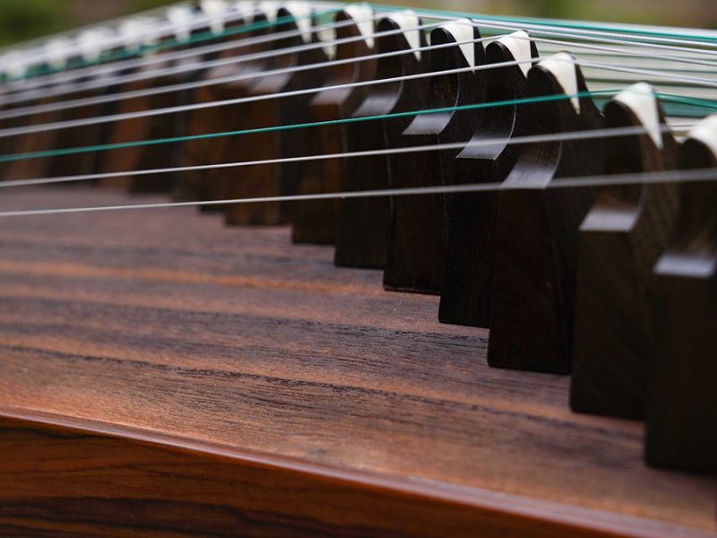 买回来的古筝材质纹理特别明显，这样的古筝是不是不好呀？ 