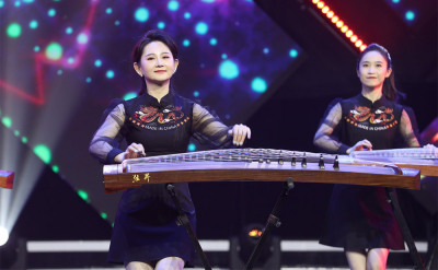 弦昇古筝协办的CCTV《花开盛世》完成录制，近两千人参与