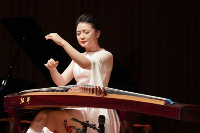 弦昇之约·王钰古筝独奏音乐会在郑州大剧院如期举行